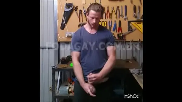 hot mechanic hitting one and cummingأفلام رائعة جديدة