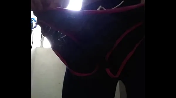 نئی Desi hyderabad boy playing with bra panty زبردست فلمیں