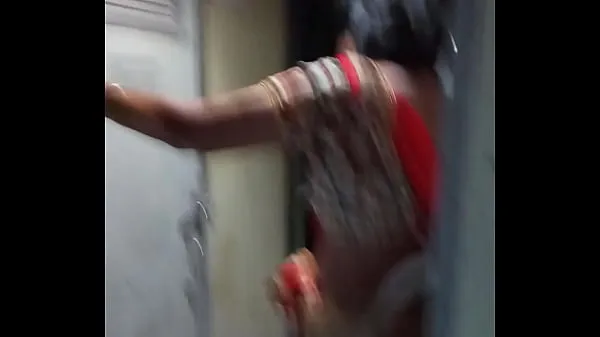 Novi Dick flash in train indian kul filmi