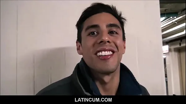 Nuevas Derecho Español Latino Jock POV Fuck de Horny Guy Gay haciendo películas por dineropelículas interesantes