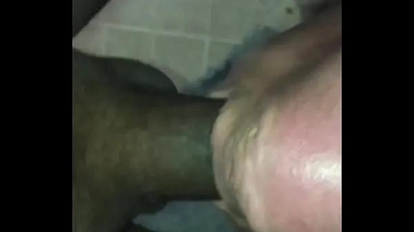 Kirk deepthroats a BBC and gagging on his big black cock while hanging my head off the bed Phim thú vị mới