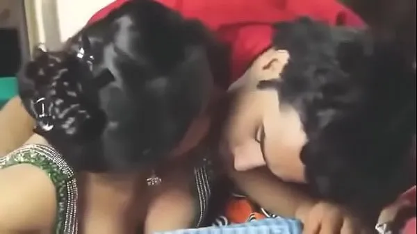 Novi Hot sexy bhabhi romance desy sexy mallu aunty videos India sex video sexy video hot kul filmi