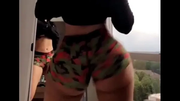 Novi Gabby Gavino Twerk Loop Slow Mo kul filmi