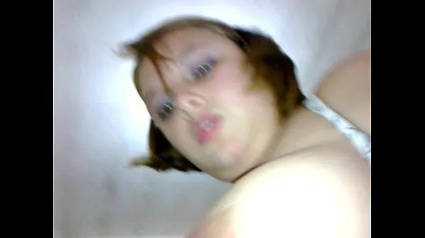 Yeni Caroline from the south side of SP fell on the net klip Tube