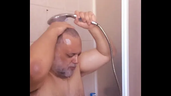 Nowe Me having a shower and wanking, I show butt, short dick, facefajne filmy