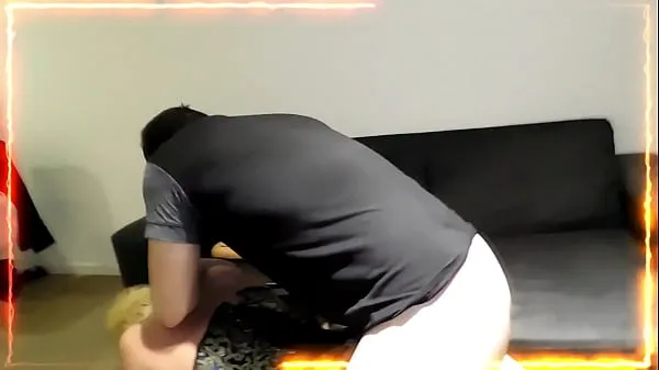 Nye Jeg kom hjem, og min søster havde en overraskelse i sofaen, vi tog det så meget med hendes røv, at hun ikke vidste, hvad det hedder 2 seje film