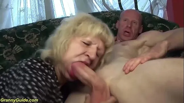 Nouveaux moche 84 ans maman rugueuse grosse bite baisée films sympas