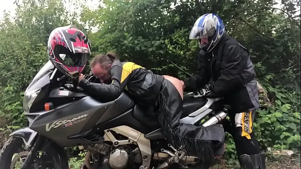 Nouveaux Motard gay nymphomane films sympas