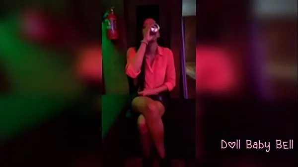 Nuovi Invito qualche birra a una ragazza timida e poi mi porta nella sua stanza fantastici film