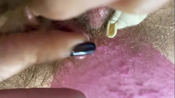Nuevas Extremo Primer plano Clítoris grande Frotamiento orgasmo coño peludo mojadopelículas interesantes
