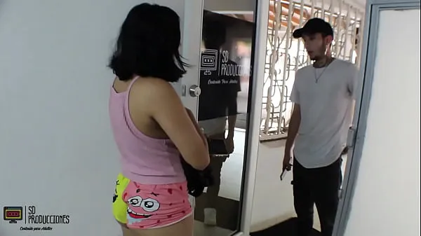 Nuevas Le doy una muy buena recompensa al cachondo de mi vecino CUM-NALGAS PARTE 1películas interesantes