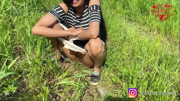 sexy cute desi girl pissing outdoor Phim thú vị mới