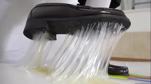 Yeni Sticky adhesive tape keeps shoes off the floor harika Filmler