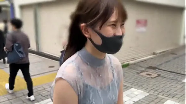 新part1 一个屈服于快感的美丽女人，允许中达性爱! 她在日常生活中和性爱时都很可爱和成熟，但她要用最强的口交技巧把它弄出来酷电影