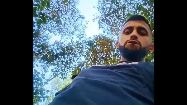 Big uncut cock latino jerking outdoors in the woods and eating his tasty cum careful not to get caught. What do you do if you find me like this Phim thú vị mới