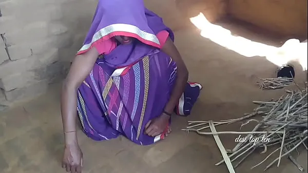 नई Husband enjoyed full masti with wife in purple saree real Indian sex video real desi pussy शानदार फिल्में