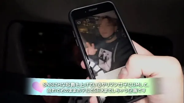 新part1 Rena-chan 在美容沙龙的私人房间里 一位拥有 G 型罩杯和柔软大屁股的美女出现了！ 从打手枪到现场性爱 我要给她美美的皮肤来个面部精修酷电影