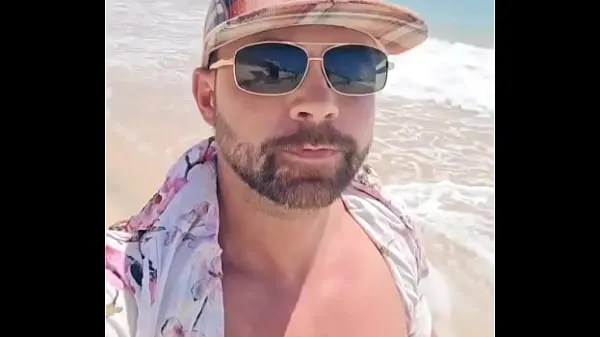 新Last stroll on the beach and now time to go home ?I'm looking to get some colabs booked in over the strai酷电影